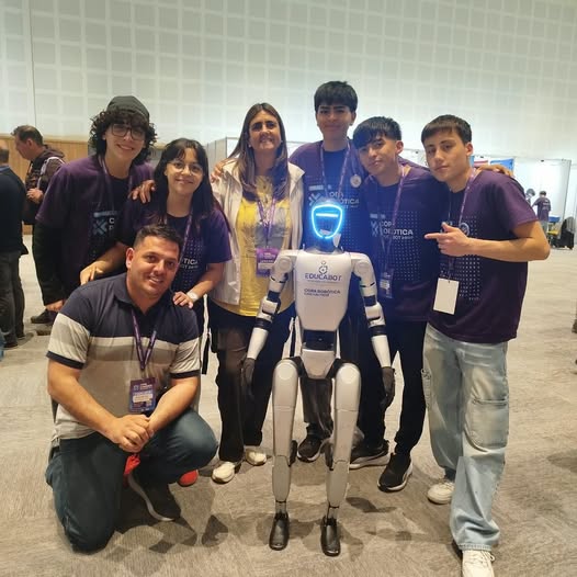 Brillante participación de alumnos de la Escuela Técnica de San Martín en la Copa Robótica de  Neuquén