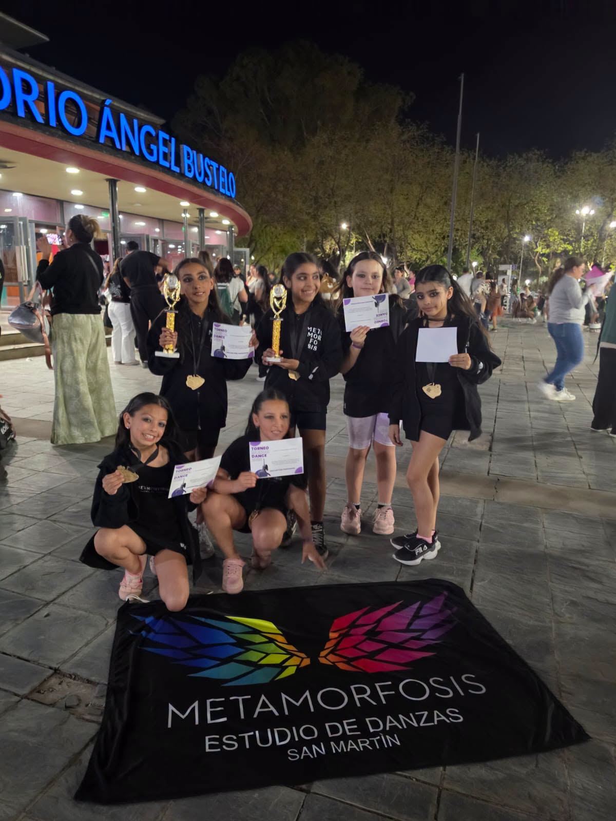 Histórica actuación del Estudio de Danzas Metamorfosis de Palmira en el Ángel Bustelo