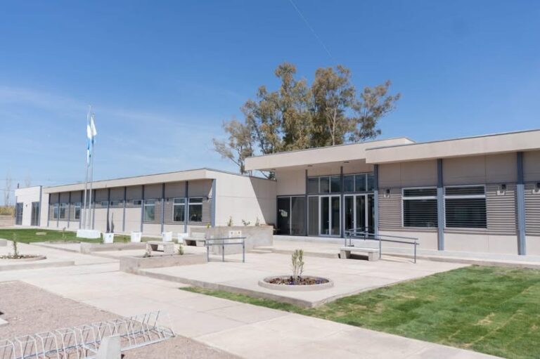 ESCUELA