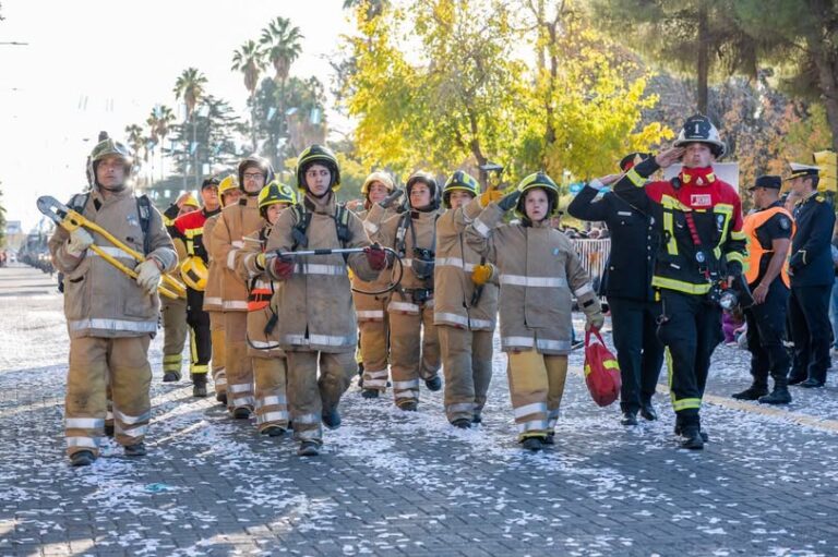 BOMBEROS